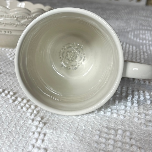 Mary & Martha Gratitude Cup - Picture 4 of 7